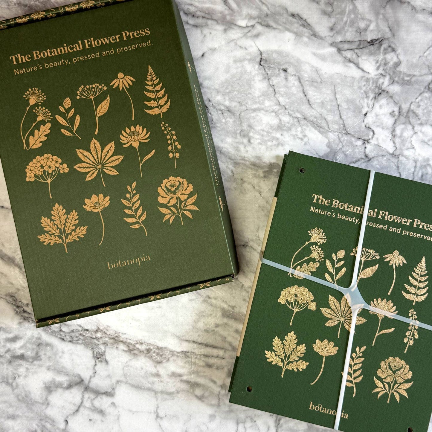 The Botanical Flower Press – Linen Cover & Gold Foil