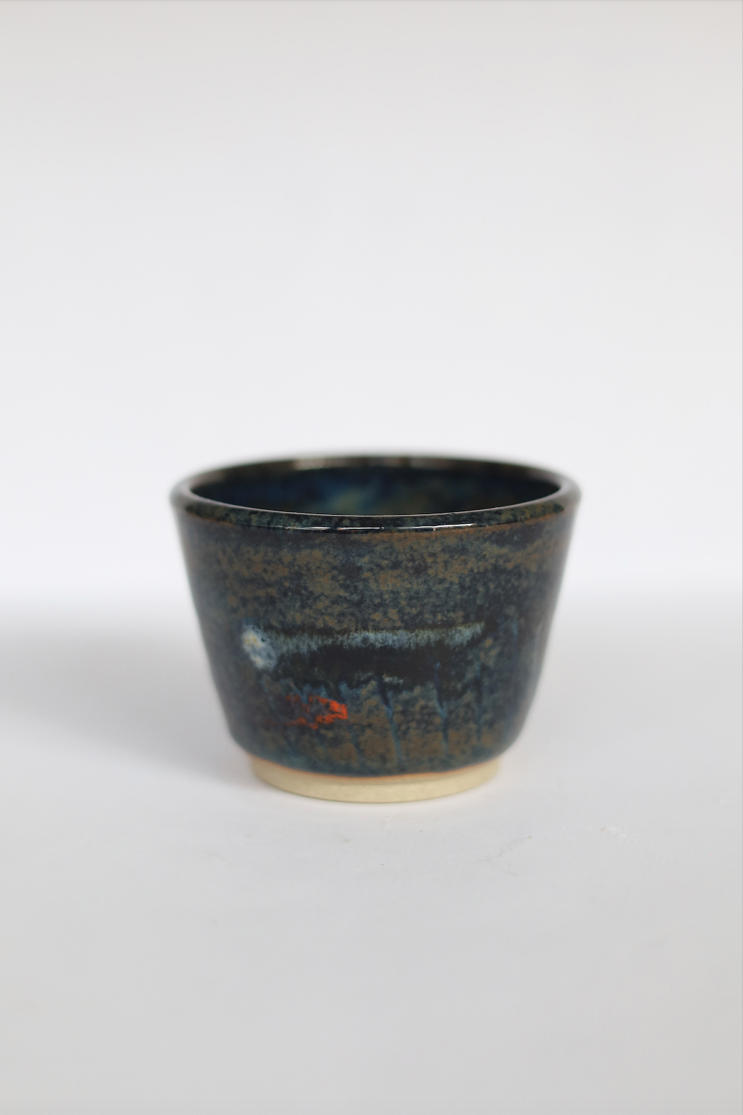 Barrow Arts - Medium Vessel (MV3) - Navy