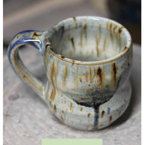 Barrow Arts -Off-white brown blue splatter mug (with handle) AM3