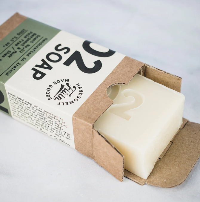 Fiáin Luxury Soap 02 | Bergamot + Musk