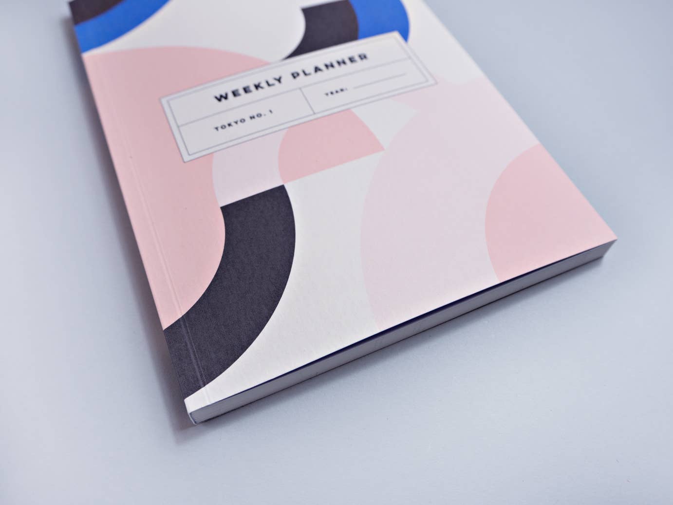 Completist: Tokyo No. 1 Weekly Lay Flat Planner Book