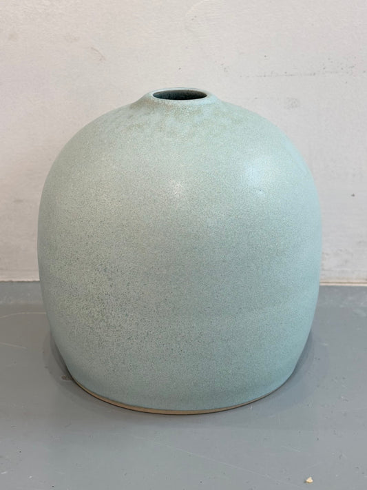 Finnegan's Medium Vase