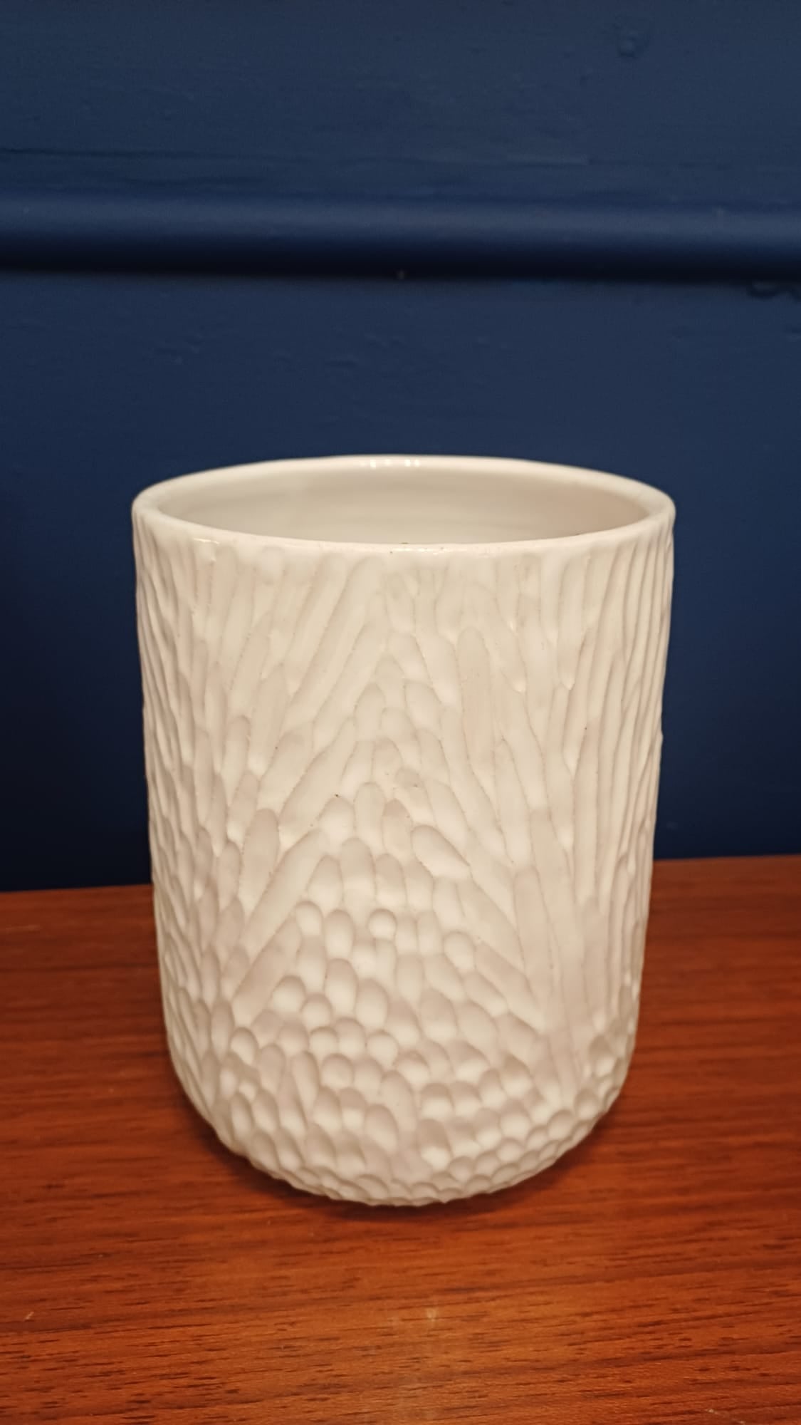 Finnegan's Carved Vase (Straight)