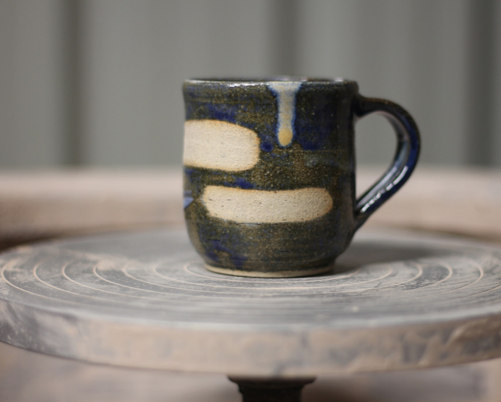Large Vessel with Handle (LV) - Barrow Arts
