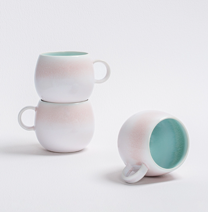 Egg Back Home: Light Pink Mix Caribbean Ball Mug