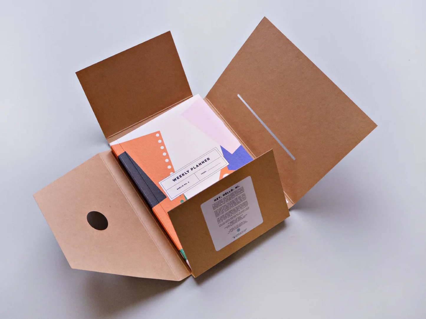 Completist: Berlin No. 2 Lay Flat Pocket Weekly Planner